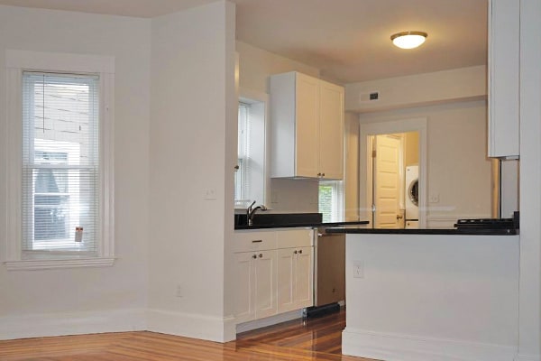 17 Ashland St