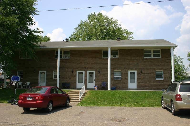 2910 Fernwood Ave in Moundsville, WV - Building Photo
