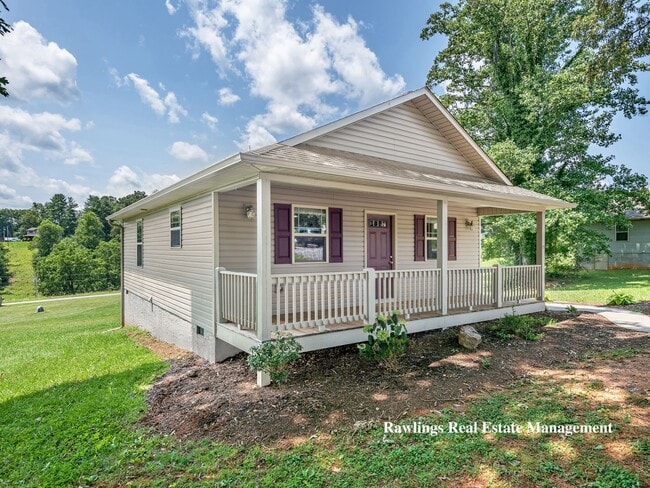 property at 19 Cottage Crk Ln
