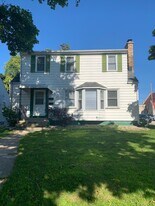7031 40th Ave in Kenosha, WI - Building Photo