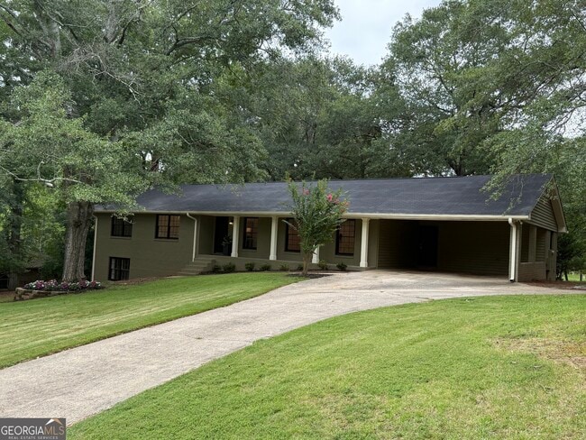 property at 185 Landor Dr