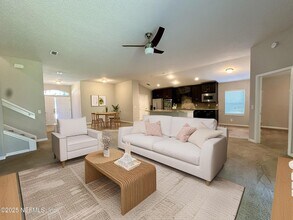 159 Woodcross Dr in Saint Johns, FL - Foto de edificio - Building Photo