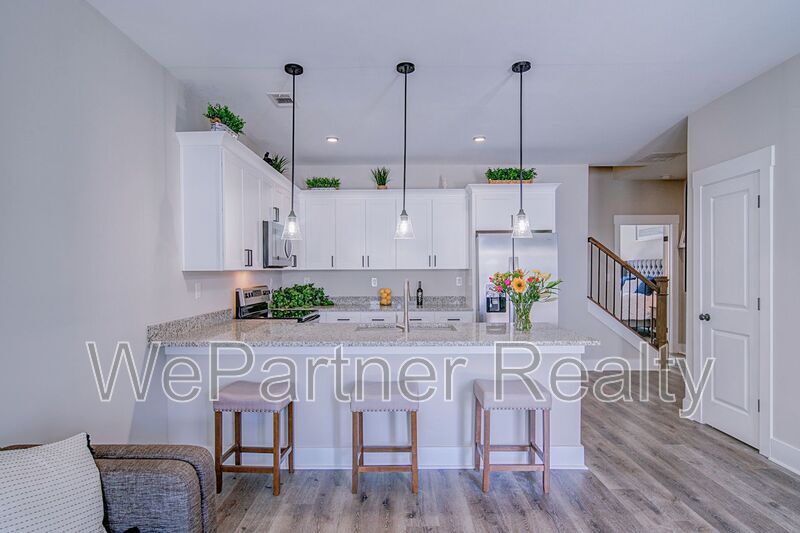 6 N Rim Dr in Jasper, GA - Building Photo