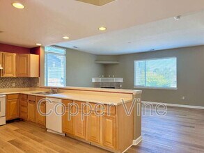 8751 Pearl St in Denver, CO - Building Photo - Building Photo