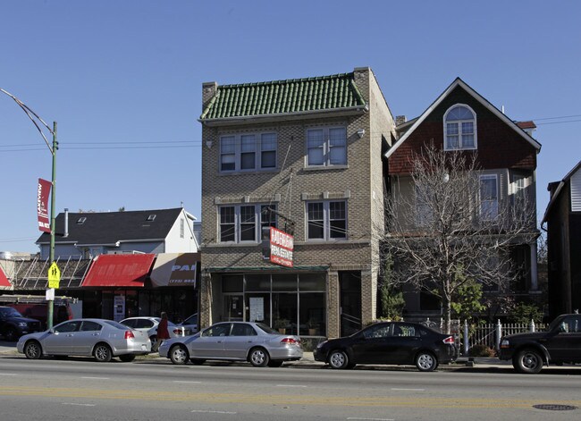 3049 N Ashland Ave in Chicago, IL - Building Photo - Building Photo