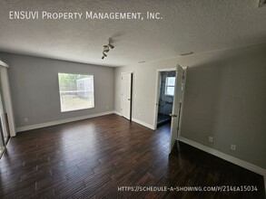 2232 Fairview Rd in Spring Hill, FL - Building Photo - Building Photo