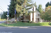 Building Photo - Willow Grove Apartments in Modesto, California