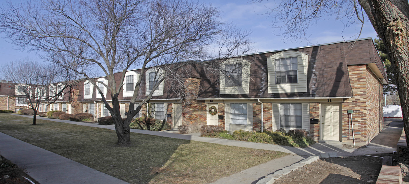 Heritage Gardens in Salt Lake City, UT - Foto de edificio