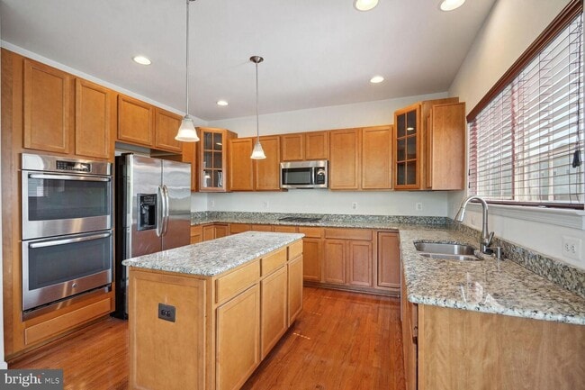 9074 Belo Gate Dr in Manassas Park, VA - Building Photo - Building Photo