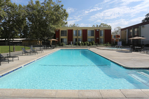 Sycamore Village Apartments