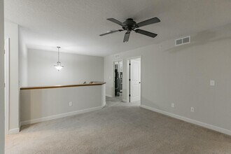 3407 Chestnut Ln in Eagan, MN - Building Photo - Building Photo