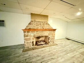 145 Spring Valley Rd in Reading, PA - Building Photo - Building Photo