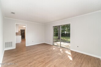 2805 Stagecoach Dr in Orange Park, FL - Building Photo - Building Photo