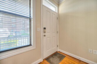 962 Perry St in Columbus, OH - Building Photo - Building Photo