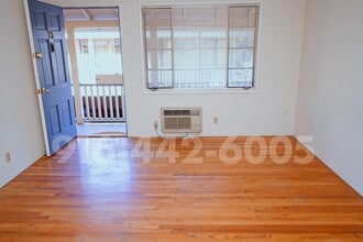 2426 P St in Sacramento, CA - Building Photo - Building Photo