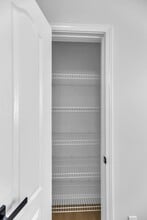 The Ariel - Beautifully Renovated! in Bowling Green, KY - Building Photo - Building Photo