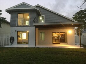 2484 Southridge Rd in Delray Beach, FL - Building Photo - Building Photo