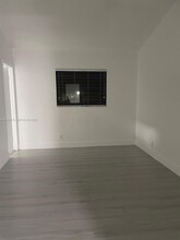 1455 Holly Heights Dr in Fort Lauderdale, FL - Building Photo - Building Photo