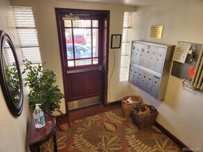 1605 St Paul St, Unit 1 in Denver, CO - Foto de edificio - Building Photo