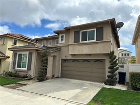 14 Ballantree in Rancho Santa Margarita, CA - Building Photo