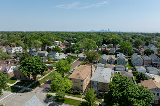 1100 Hannah Ave in Forest Park, IL - Foto de edificio - Building Photo