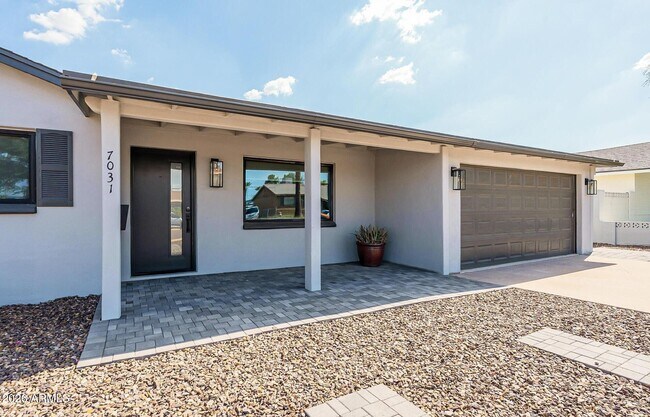 7031 E Belleview St in Scottsdale, AZ - Building Photo - Building Photo