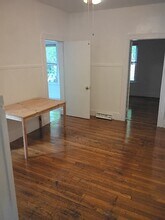 38 Hanson St in Somerville, MA - Foto de edificio - Building Photo