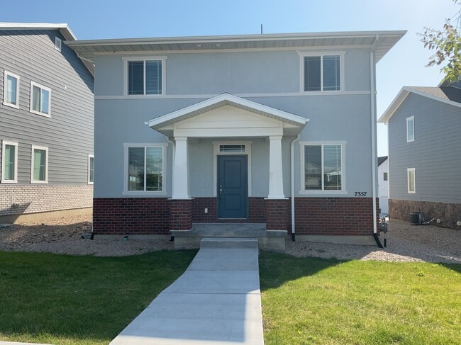 7357 S Copper Rim Dr