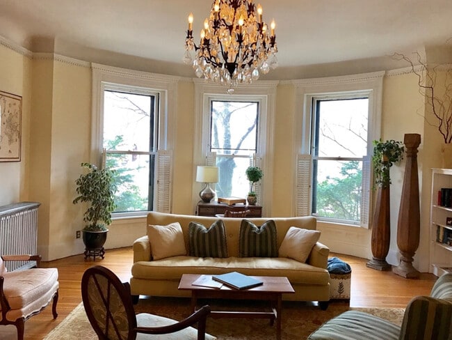 6 Follen St, Unit 1 in Cambridge, MA - Building Photo - Building Photo