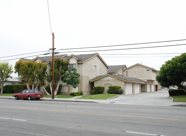 Urban Woods in Garden Grove, CA - Building Photo - Building Photo