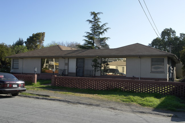 20404 Anita Ave in Castro Valley, CA - Building Photo - Building Photo