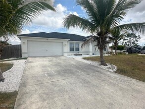 2115 NW 19th Ave in Cape Coral, FL - Building Photo - Building Photo