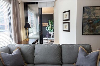 3481 Lakeside Dr NE in Atlanta, GA - Building Photo - Building Photo