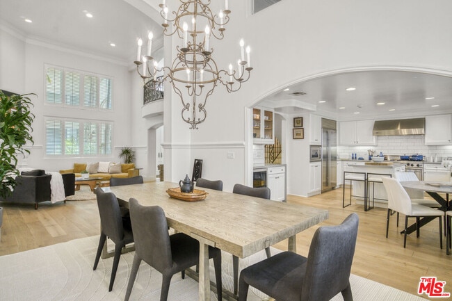 property at 11974 Mayfield Ave