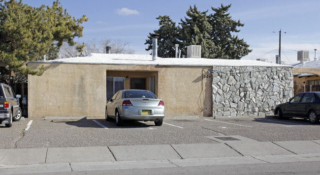 204-208 General Marshall St NE in Albuquerque, NM - Foto de edificio - Building Photo