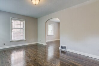 1126 Sanford Ave, Unit 1126 in St. Louis, MO - Building Photo - Building Photo