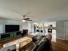 8120 Halprin Dr in Norfolk, VA - Building Photo - Building Photo