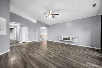 3302 Bromley Ln in Aurora, IL - Building Photo - Building Photo