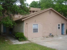 716 Ramble Ln in Austin, TX - Building Photo