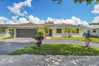 5700 SW 120th Ave in Cooper City, FL - Building Photo - Building Photo