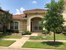 817 La Cima in Irving, TX - Building Photo