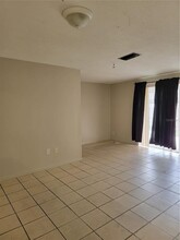 5658 Berry St in Pine Hills, FL - Building Photo - Building Photo