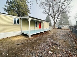 177 Glenroy St in Hamilton, MT - Building Photo - Building Photo