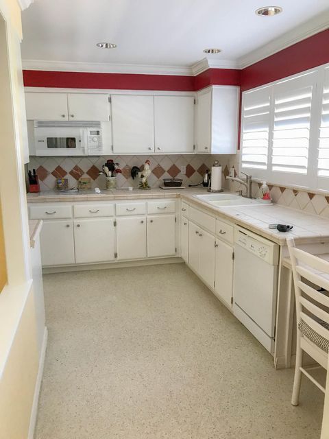 property at 1398 SW 9th St