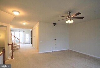 609 Ellison Dr in Montgomeryville, PA - Building Photo - Building Photo