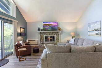 147 Walkers Cay Dr in Osage Beach, MO - Foto de edificio - Building Photo