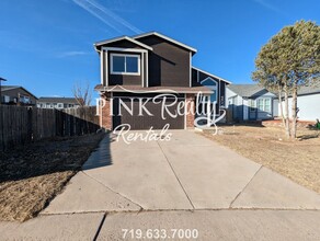 769 Memory Ln in Fountain, CO - Building Photo - Building Photo