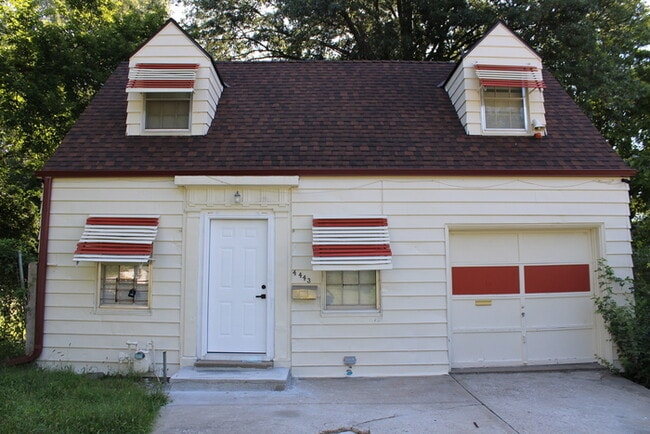 property at 4443 Indiana Ave