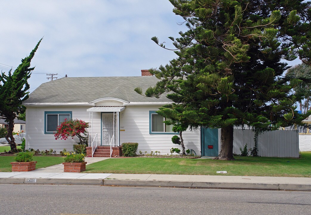 307 E Scott St in Port Hueneme, CA - Building Photo