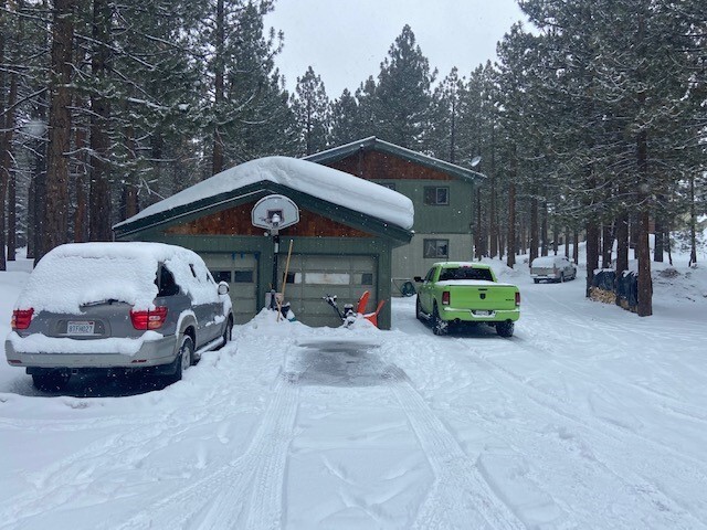 104 Joaquin Rd in Mammoth Lakes, CA - Building Photo